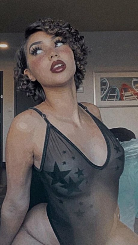 平均オンリーファン アートポルノ アーカイブ