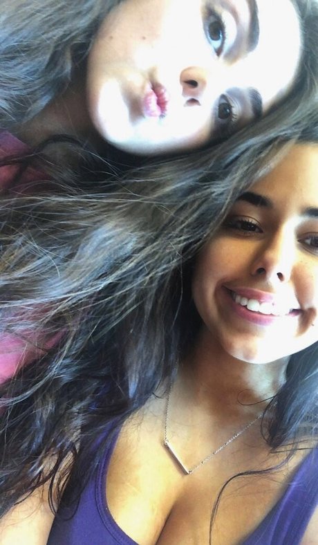 Nerdysara セクシーなスター アーカイブ