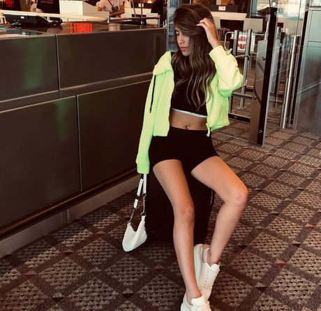 Meshi Malka 高品質モデル アーカイブ