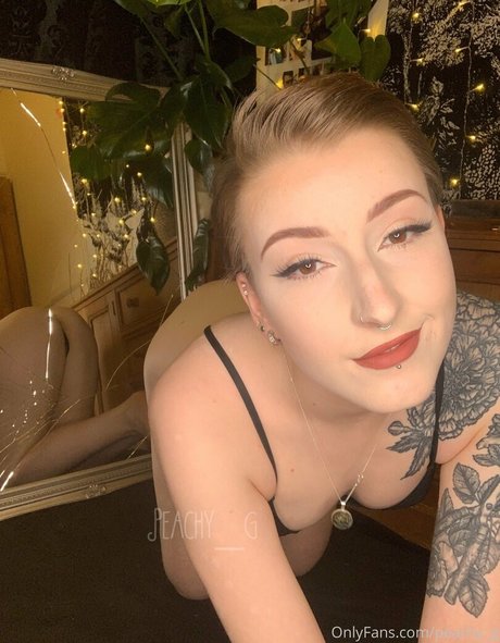 peachy g ポルノスター パーフェクト 写真