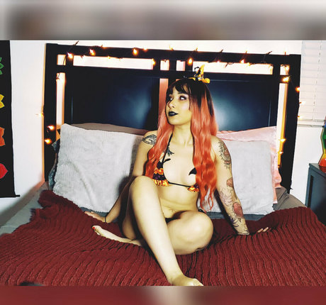 マッサージセラピストオンリーファンズ ポルノグラフィック 画像