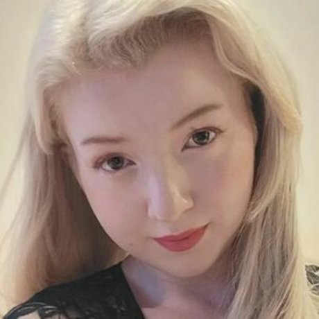 熟女フェラチオオンリーファンズ ヌード 写真