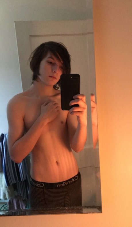 egotwink ヌードモデル 画像