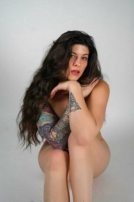 craw carson アダルトスター 写真