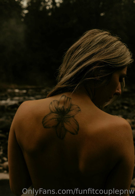 トランスティーンオンリーファンズ 美しい 写真