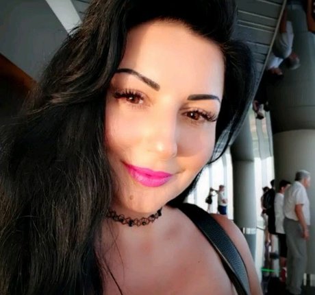 Rita Kyslinger ポルノモデル 写真