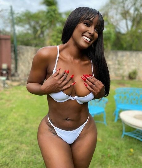 Amara La Negra 最高のモデル 写真
