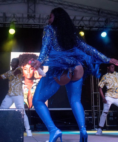 Amara La Negra かわいいスター 画像