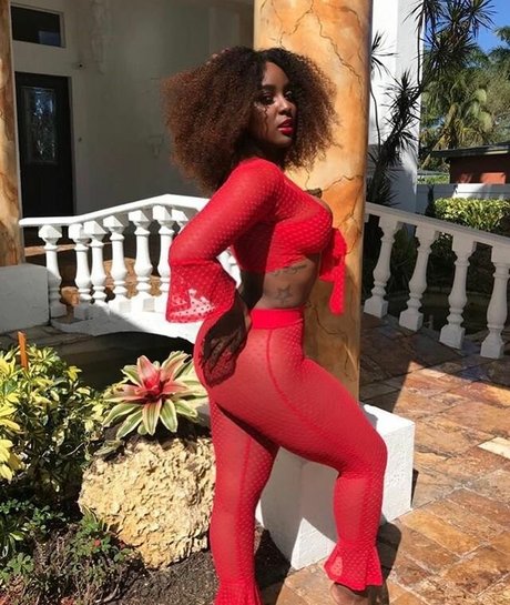 Amara La Negra セクシー女優 写真