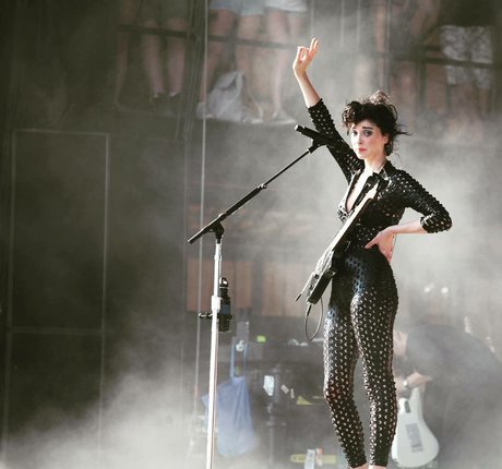 Annie Clark トップスター ギャラリー