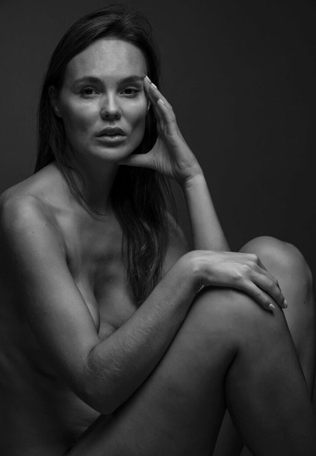 Dasha Levkovich 素敵なスター 写真