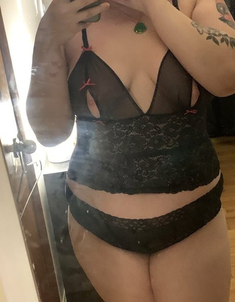 babydolljen411 トップモデル アーカイブ
