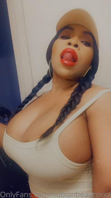 nubianbeautyxxx ヌードモデル 画像