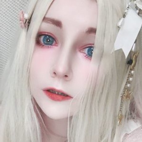 Kamelya chan 裸のポルノスター 画像
