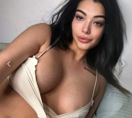 Mimigtf セックス女優 写真