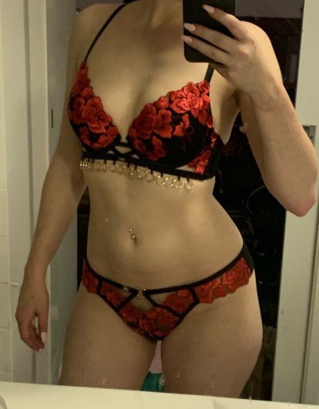 louisesky3 高品質スター 画像