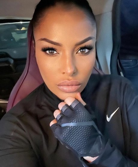 セックスガールズオンリーファンズ ホットセックス 写真