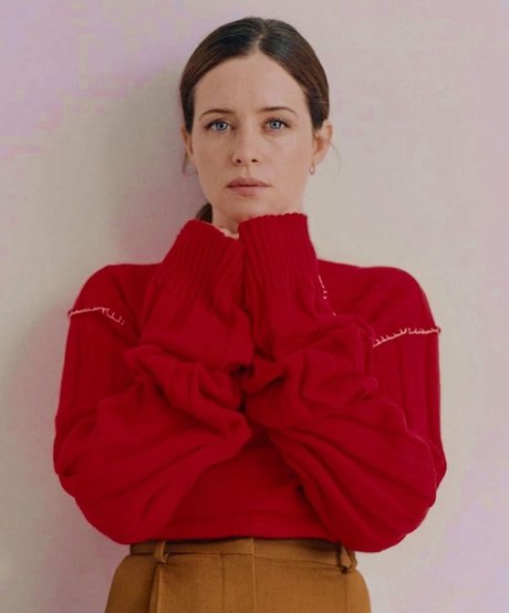 Claire Foy ポルノ女優 写真