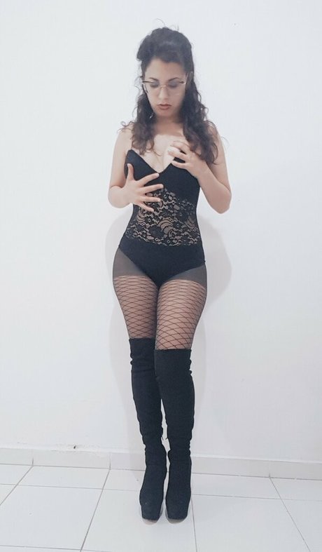 lizkiss1 最高のスター ギャラリー