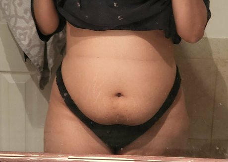ラテン系熟女オンリーファンズ 無料ポルノ 写真