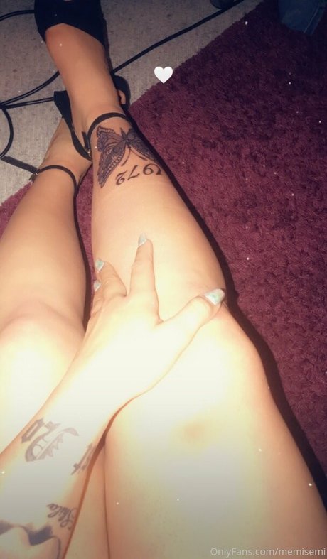 justfeetsforyou 裸のスター 画像