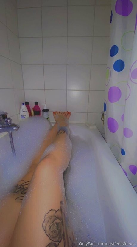 justfeetsforyou 美しいポルノスター 画像
