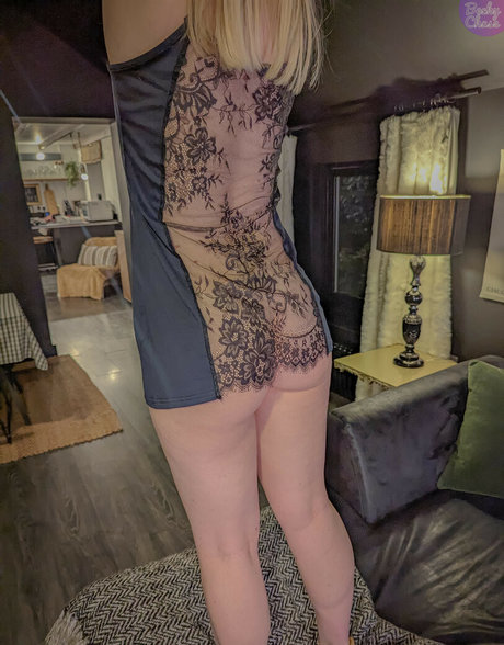 BeckyChase アダルトモデル 写真