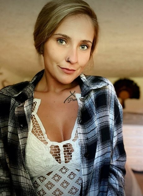 成熟した異人種間オンリーファンズ ヌード アーカイブ