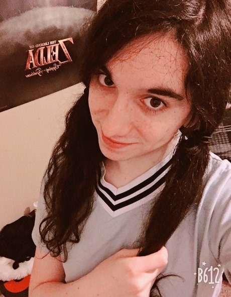 乳首 オンリーファンズ 美しい アーカイブ