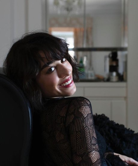 Simona Tabasco アダルト女優 画像