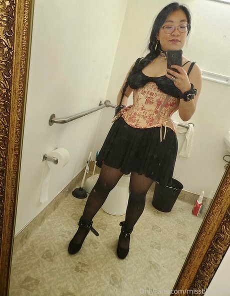 Missblissrose ポルノスター セクシー 写真