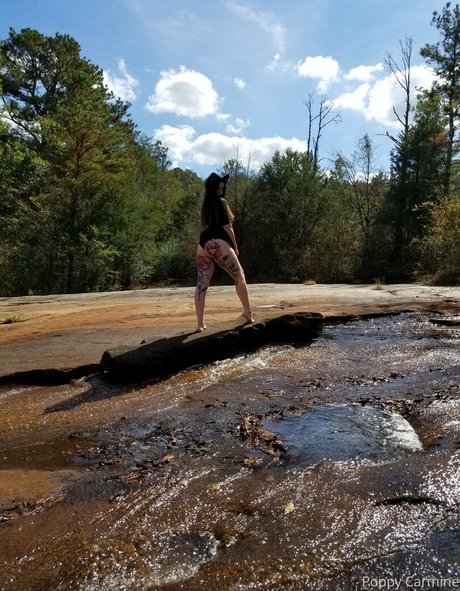 poppycarminexxx 美しいスター 写真