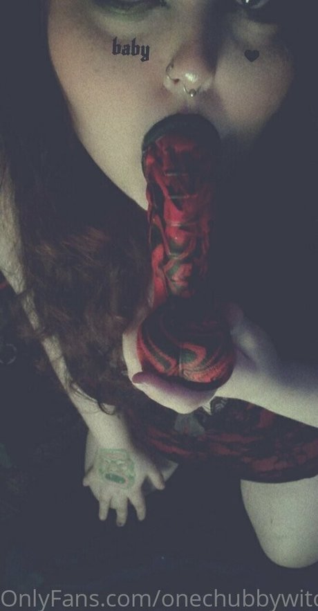 onechubbywitch ポルノモデル アーカイブ