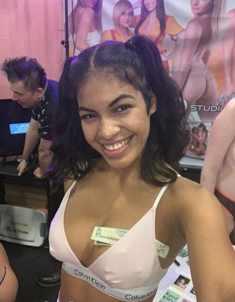 thereal mayafarrell 完璧な女優 アーカイブ