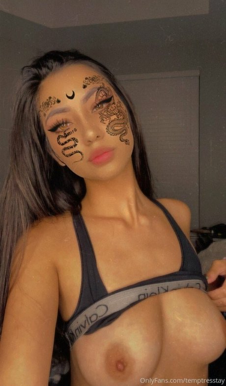 ディック評価オンリーファンズ ホット裸 写真