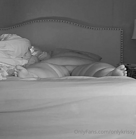 onlykrissy ヌードモデル 写真