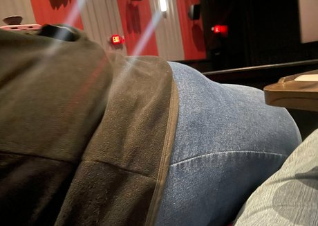 onlykrissy 裸の女優 写真