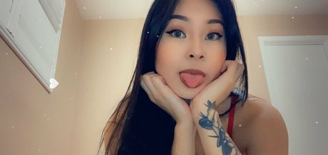 Olivia Ichika ポルノスター 画像
