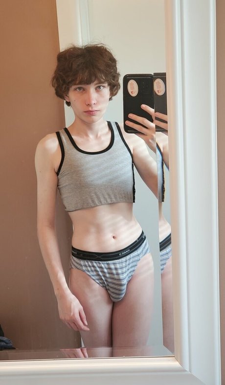 Xaviey 無料モデル 画像