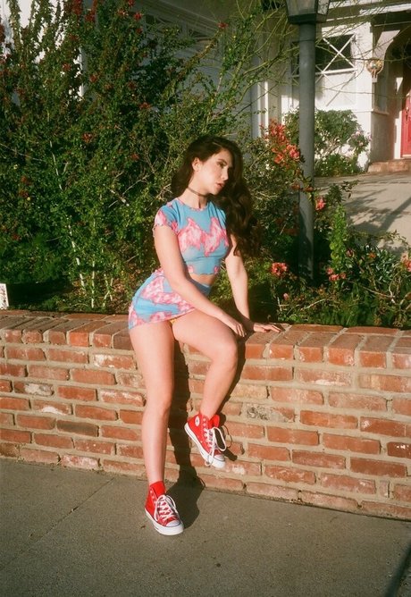 大学のオンリーファンズ 美しいヌード 写真