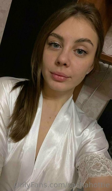 sashahottie ヌードスター 画像