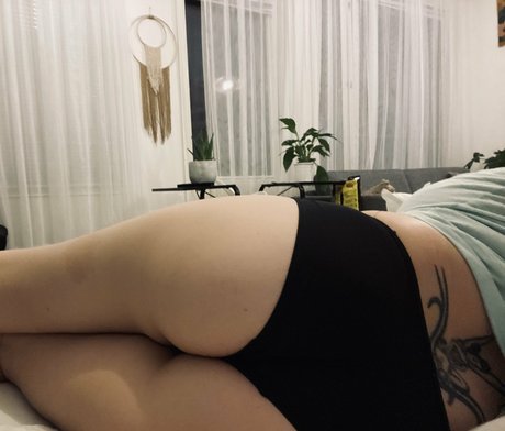 suzieks ポルノスター 独占 写真