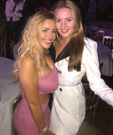 Chloe Ilsley ポルノスター ヌード 写真