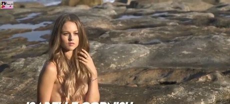 Isabelle Cornish 素敵な女優 画像