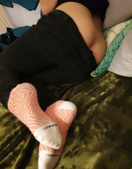 ギャングオンリーファン ホットヌード 写真