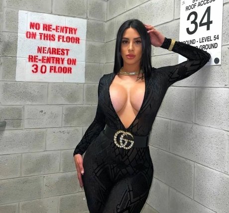 Jasleen Brar ポルノスター 素敵 写真