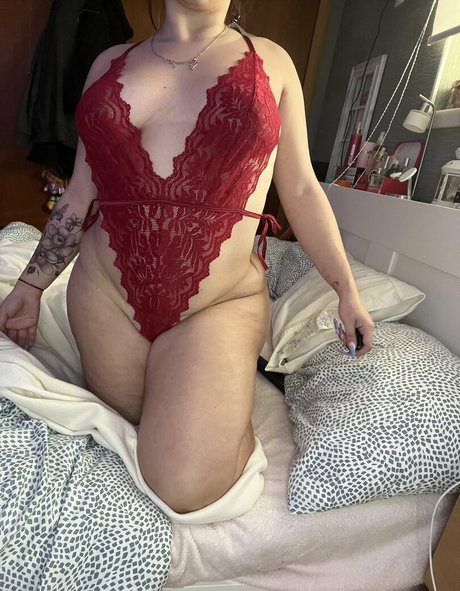 ok nessy 最高のスター 画像
