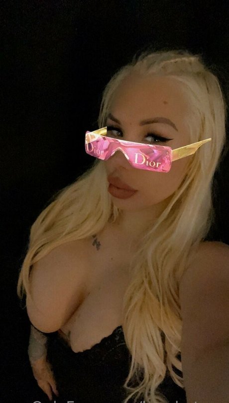 デカ尻ジーンズ オンリーファンズ 美しい裸 写真