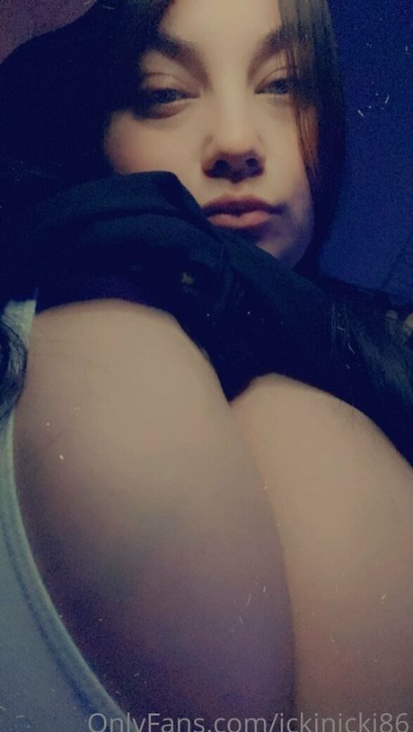 ickinicki86 ポルノモデル 画像