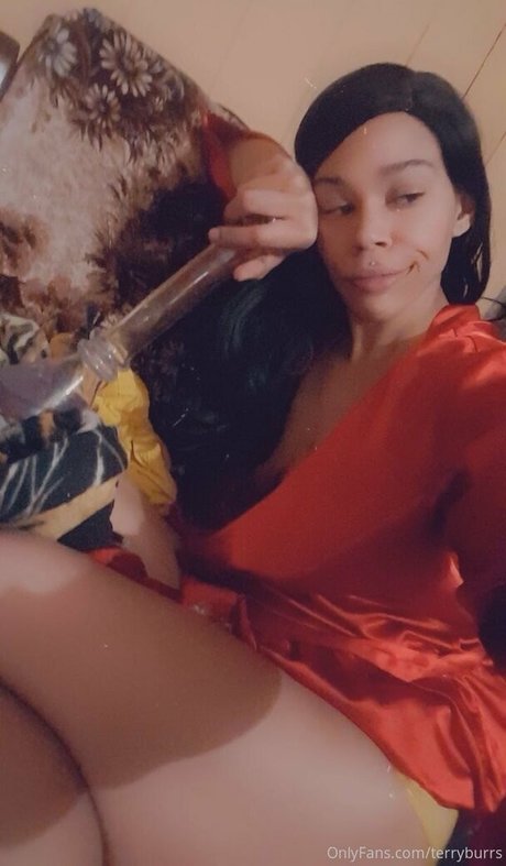 terryburrs 高品質女優 写真